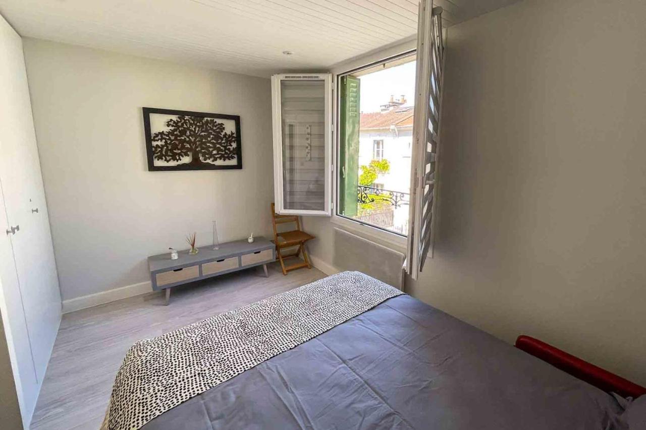 Charming Townhouse With Garden In The City Of Love Paris Exterior photo