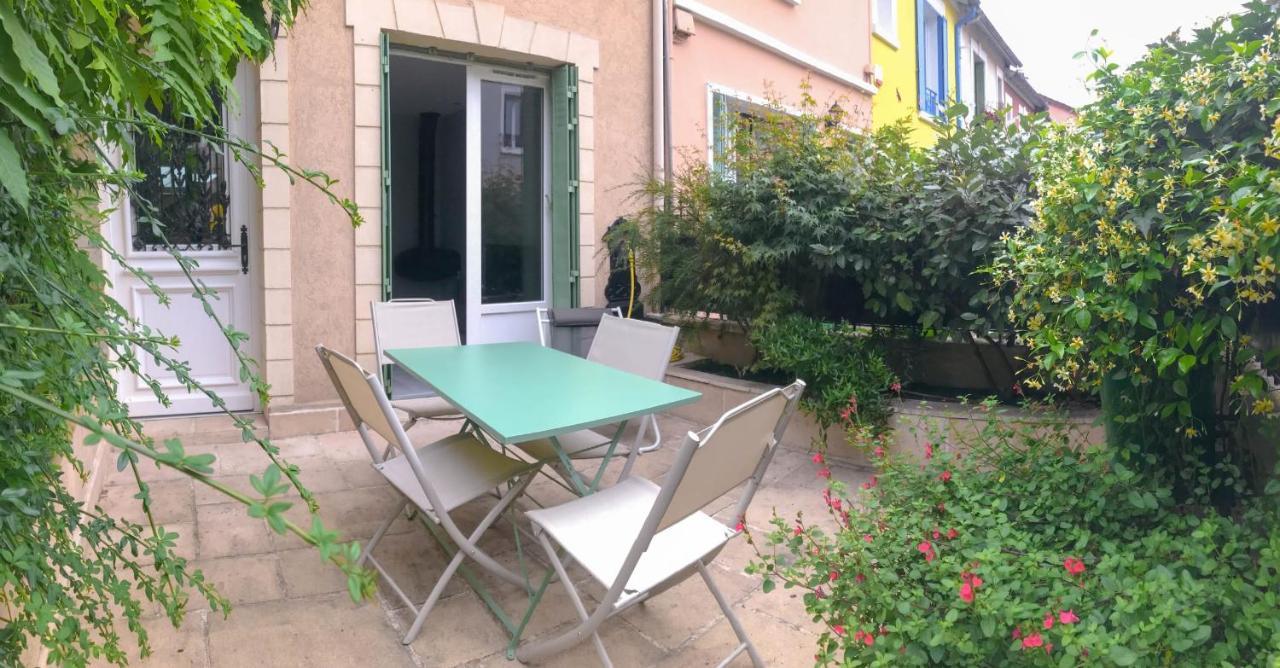 Charming Townhouse With Garden In The City Of Love Paris Exterior photo