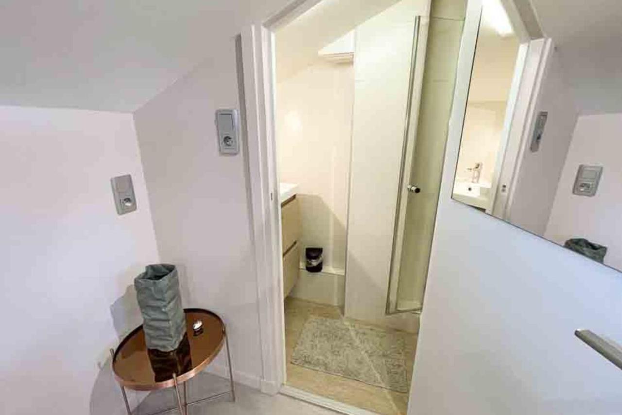 Charming Townhouse With Garden In The City Of Love Paris Exterior photo